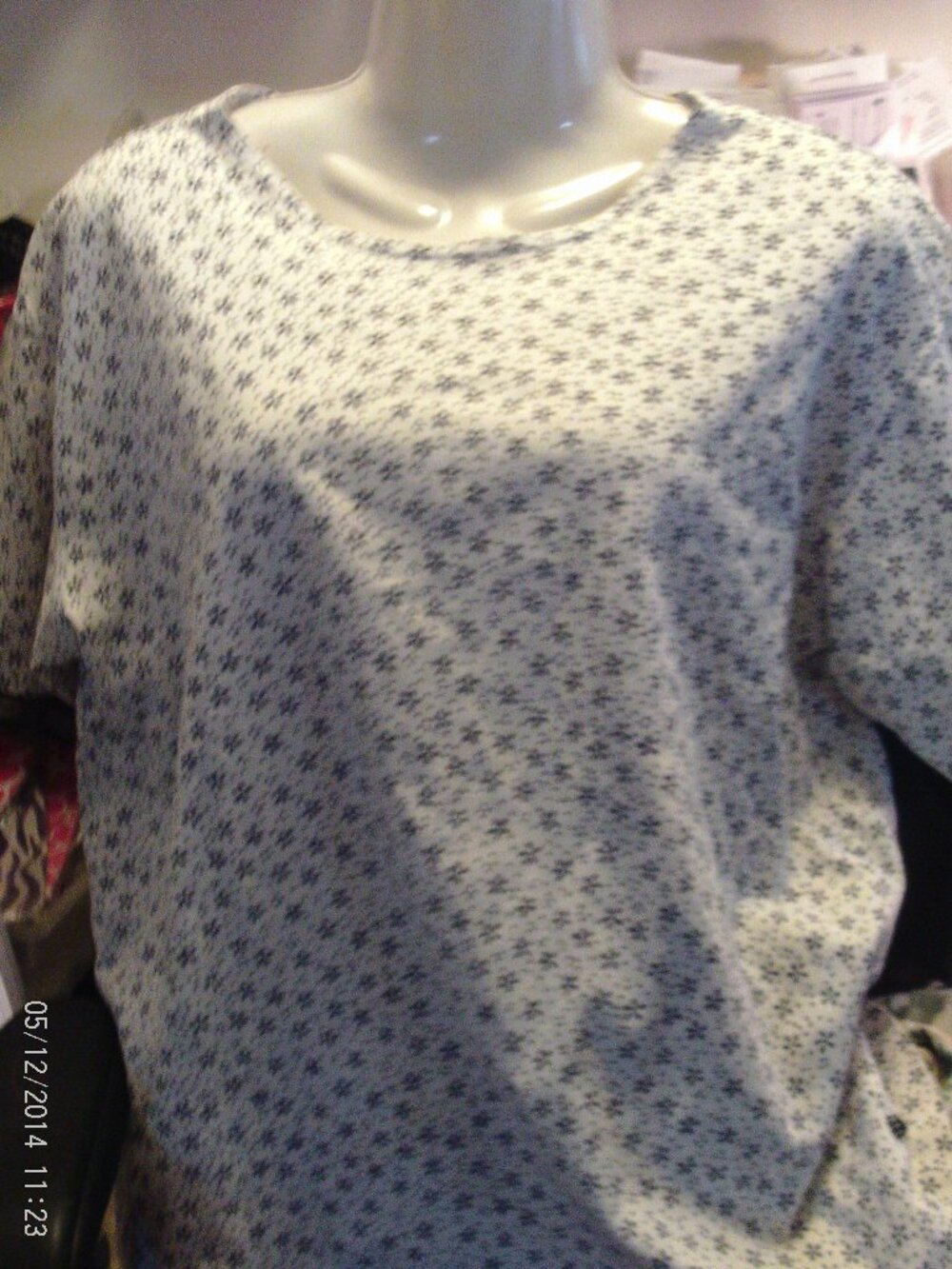 ESPIRIT BLOUSE SIZE LARGE